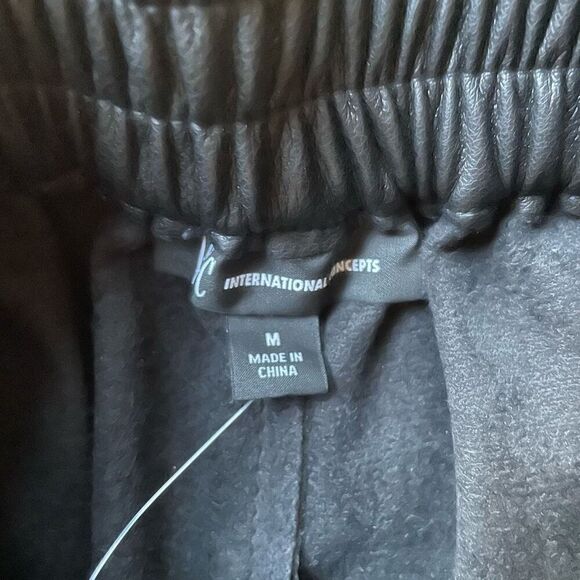 INC International Concepts Womens Pants M Faux Leather High Waist Pleated Barrel - Picture 7 of 9